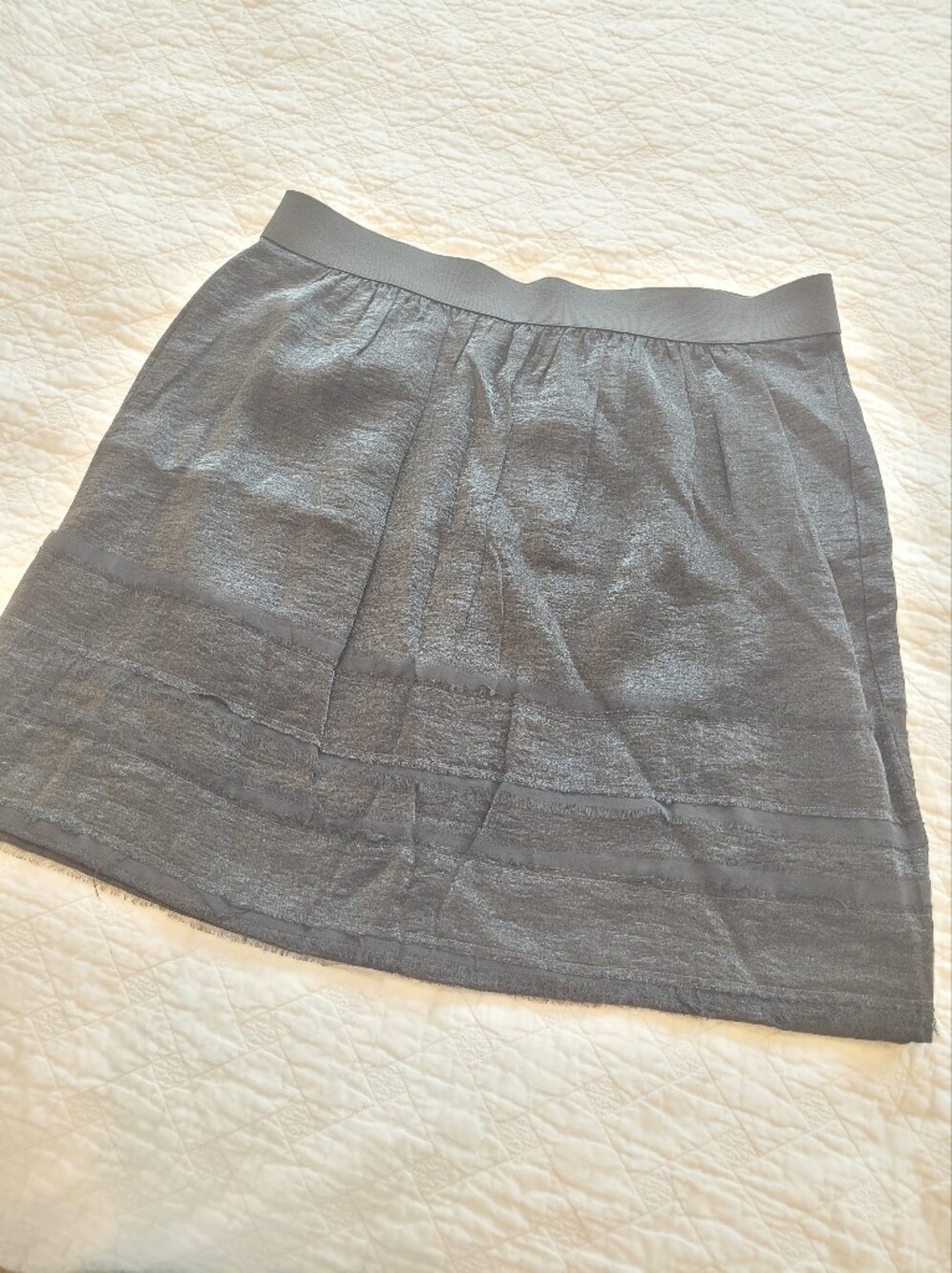 Classic Black Shiny Gauze Tiered Y2K Skirt XPL Ann Taylor Loft - Picture 2 of 12
